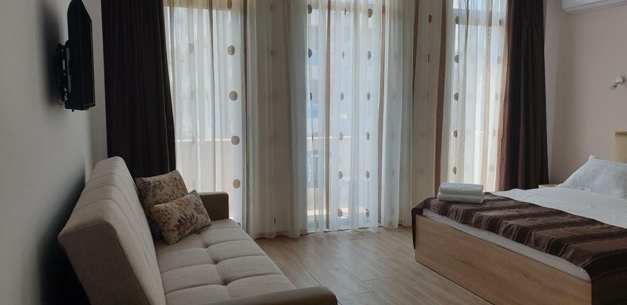 Hotel Solea Beach Mamaia Exterior photo