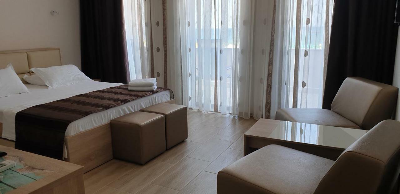 Hotel Solea Beach Mamaia Exterior photo