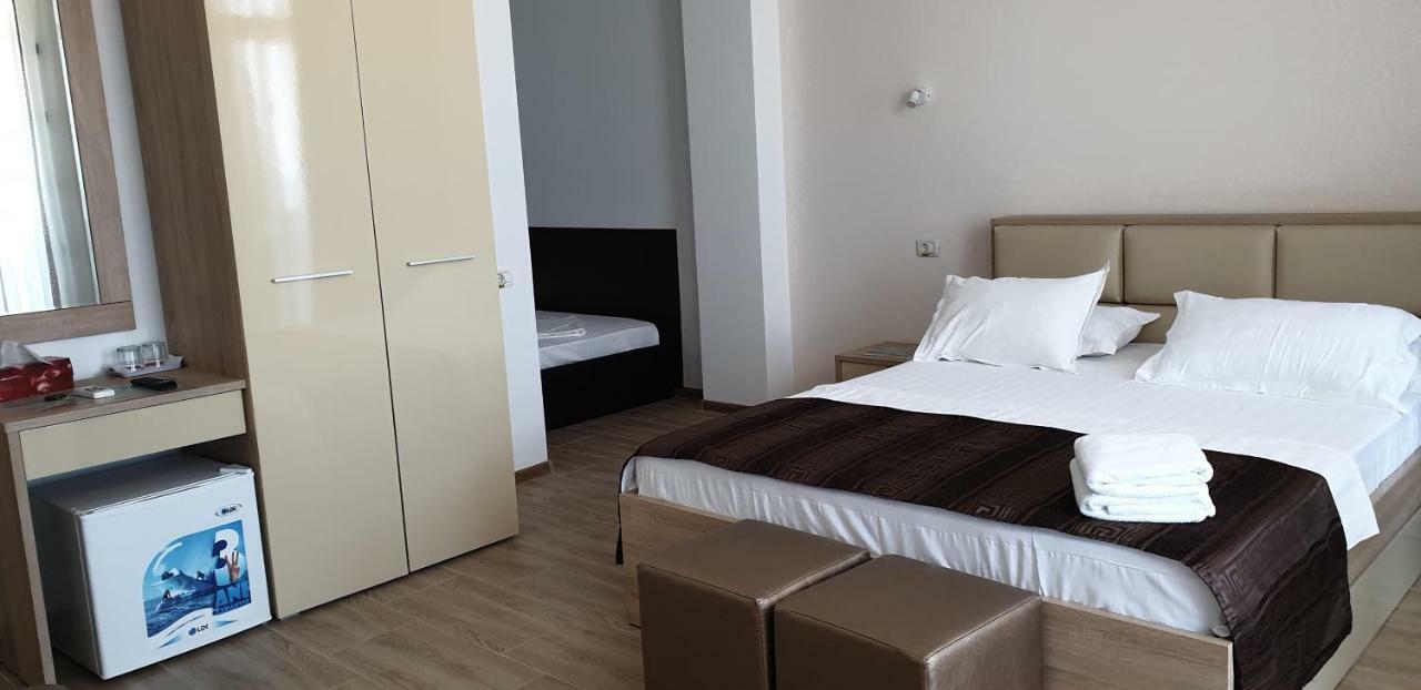 Hotel Solea Beach Mamaia Exterior photo